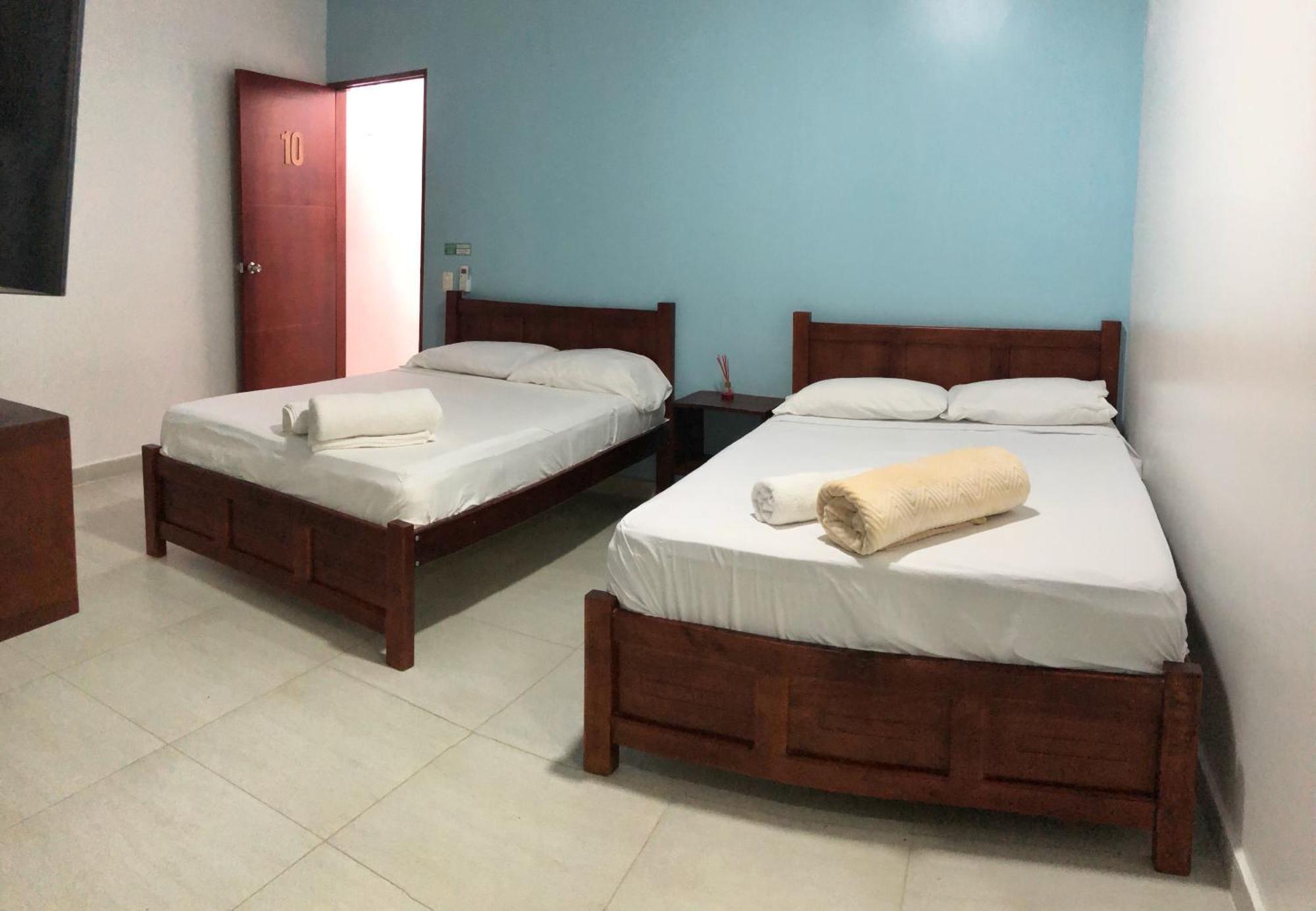 Apartahotel Caribe Diez San Andrés Quarto foto