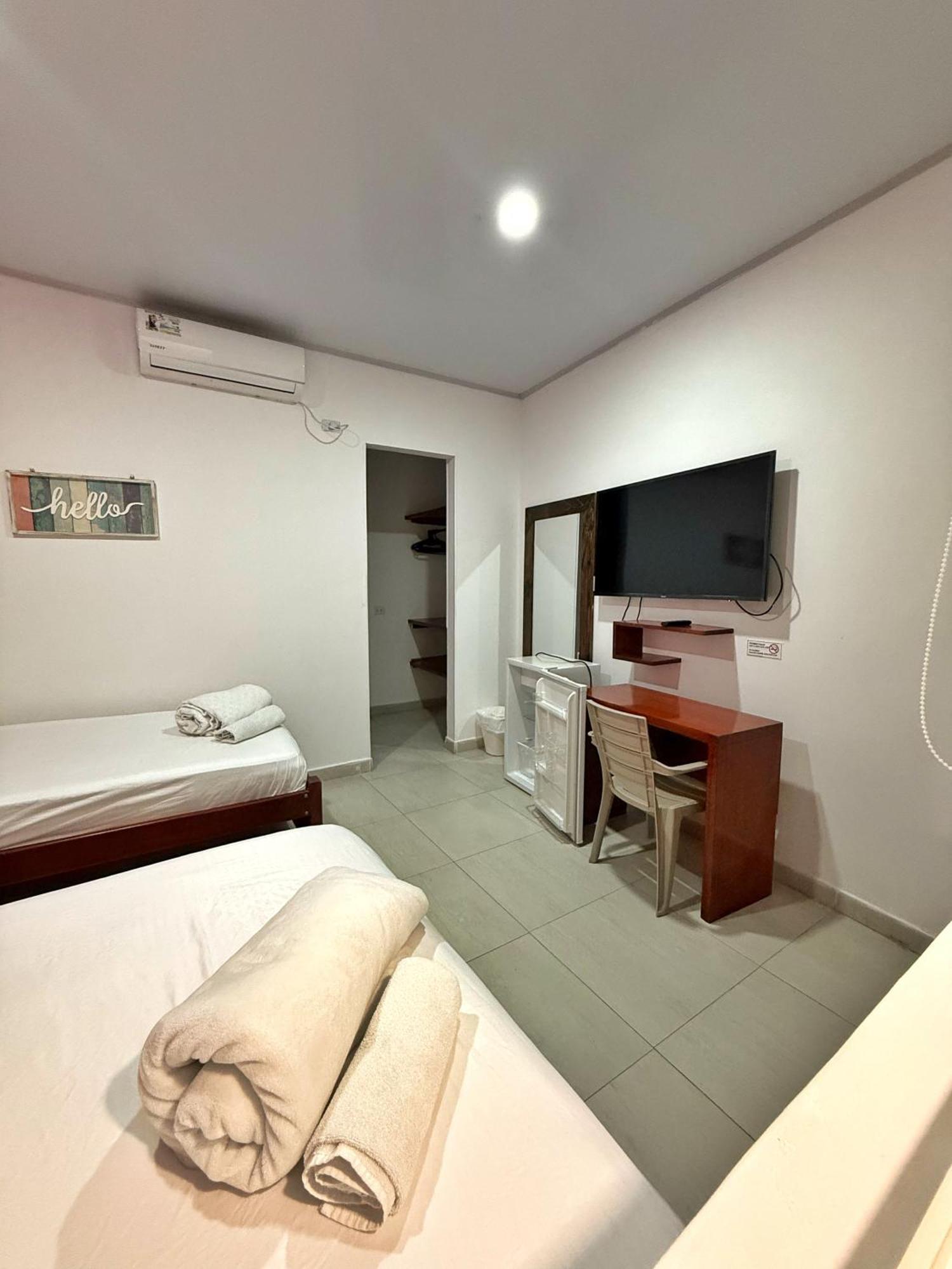 Apartahotel Caribe Diez San Andrés Exterior foto