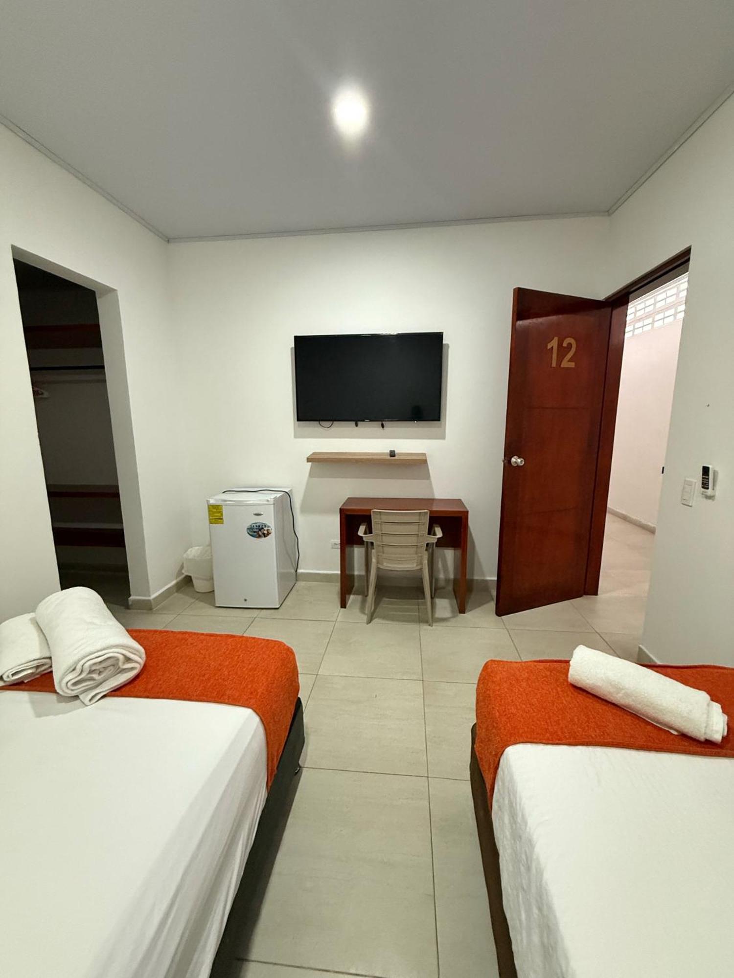 Apartahotel Caribe Diez San Andrés Exterior foto