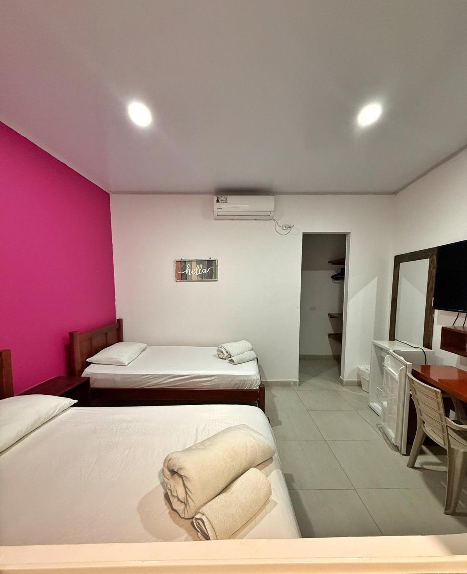 Apartahotel Caribe Diez San Andrés Exterior foto