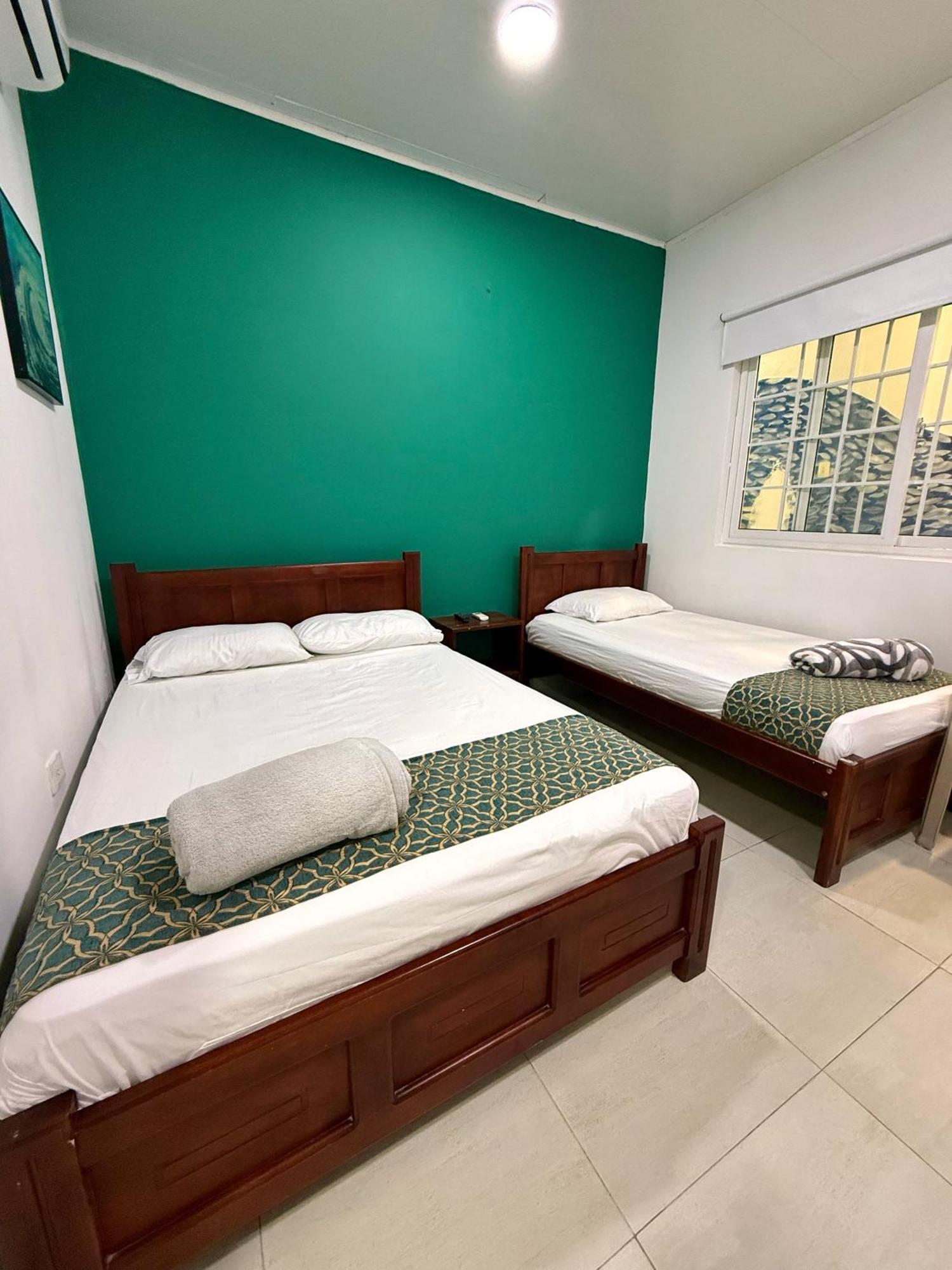 Apartahotel Caribe Diez San Andrés Exterior foto