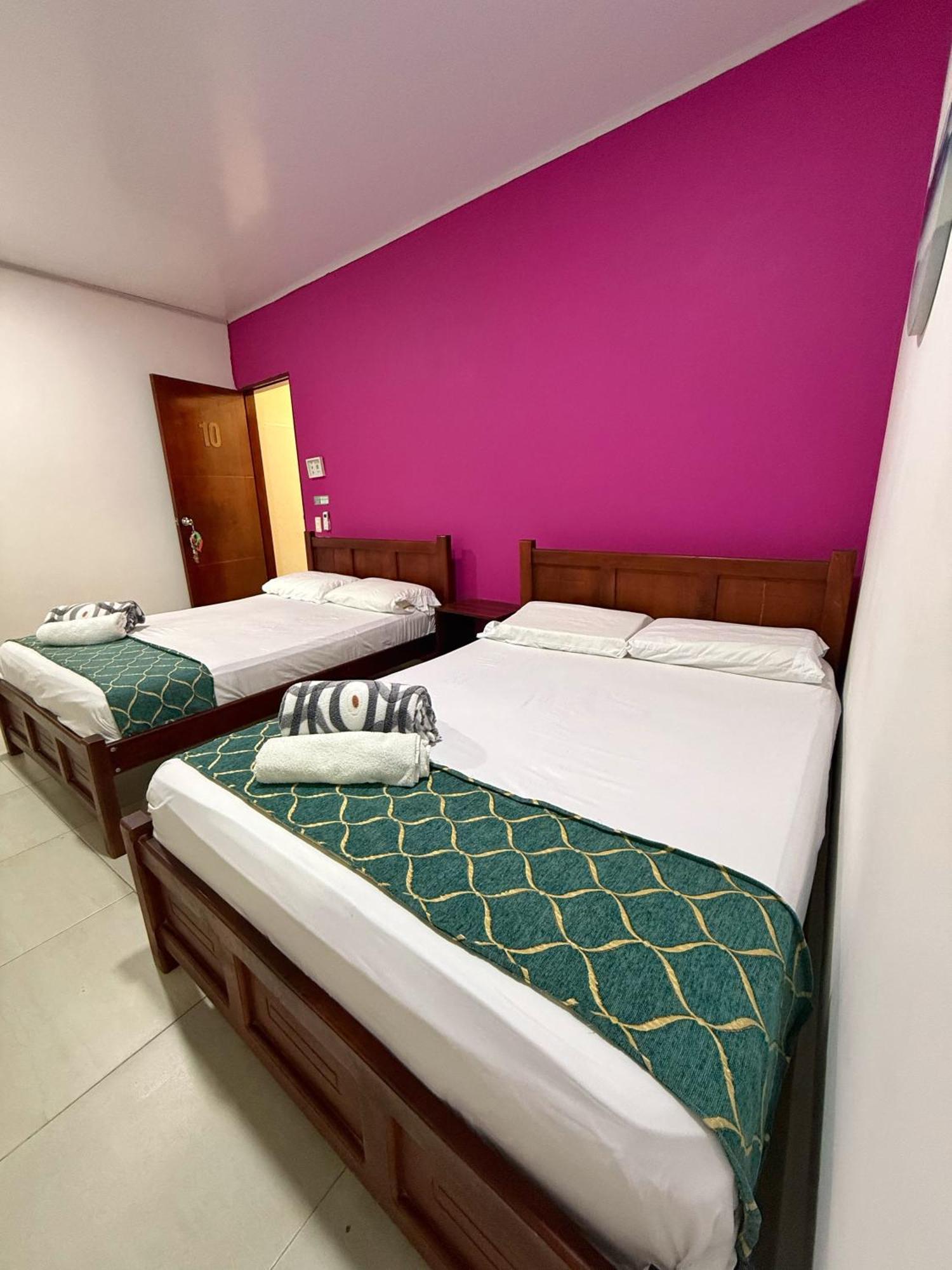 Apartahotel Caribe Diez San Andrés Exterior foto