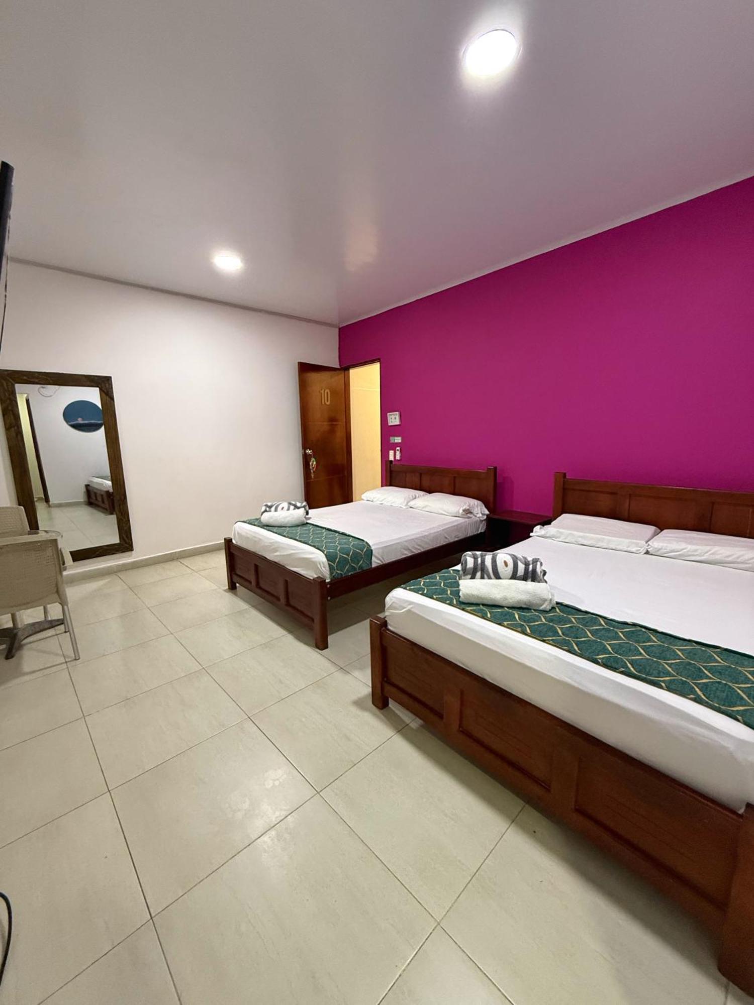 Apartahotel Caribe Diez San Andrés Exterior foto